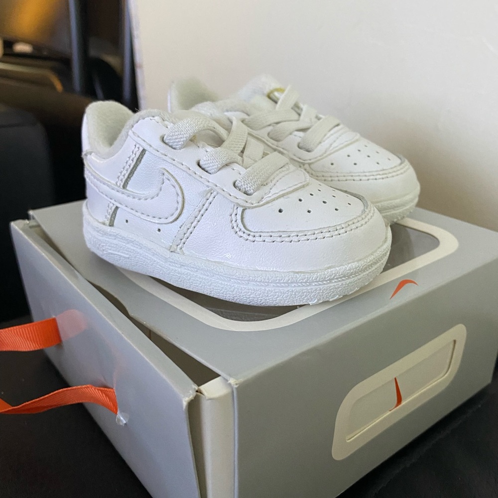 Nike force 1 crib